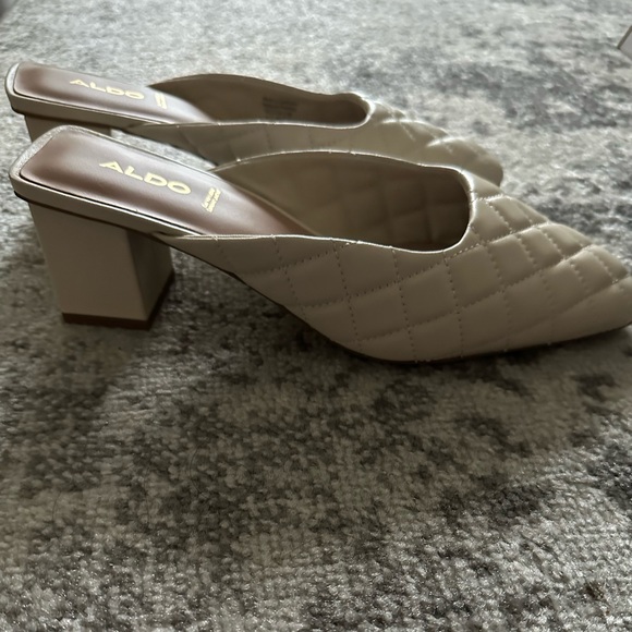 Drenna Aldo Heels - Picture 1 of 7